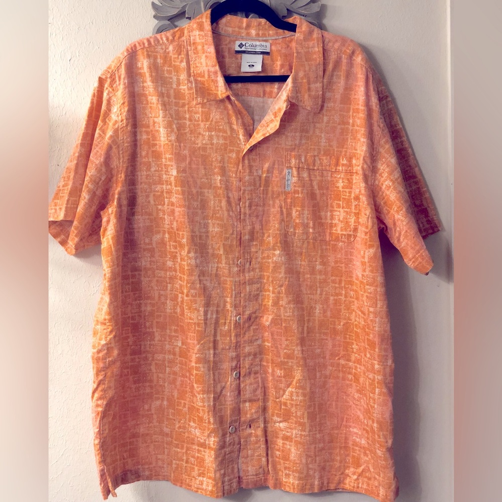 Columbia tangerine short sleeve button down shirt size XL